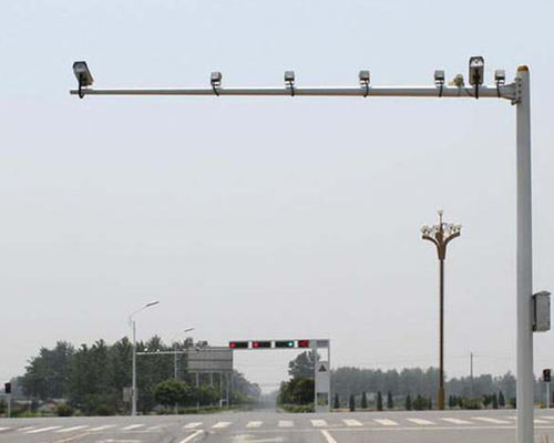 幸福路街道监控灯