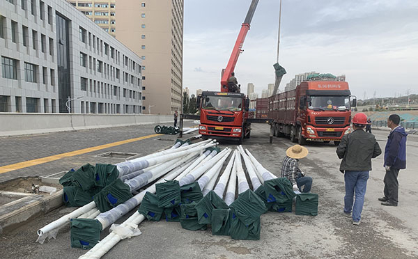 农村幸福路街道太阳能路灯安装全解析：庭院幸福路街道太阳能路灯施工指南