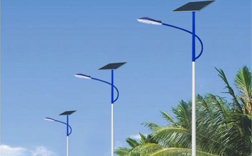 幸福路街道太阳能路灯防触电安全指南：如何选择与维护