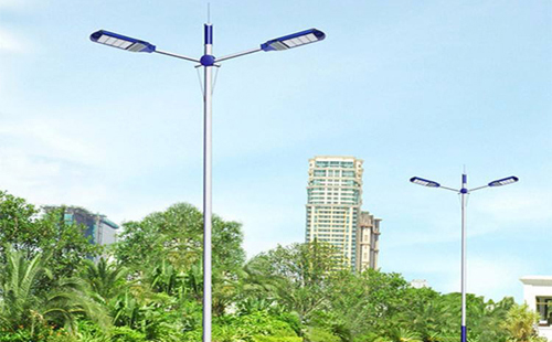 城市节能改造怎样选幸福路街道LED路灯色温