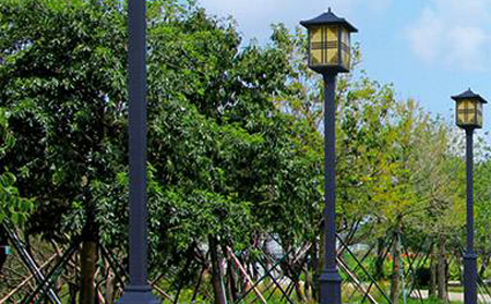 太阳能幸福路街道庭院灯价格为何差三倍?关键看这几点 太阳能幸福路街道庭院灯价格为何差三倍?关键看这几点